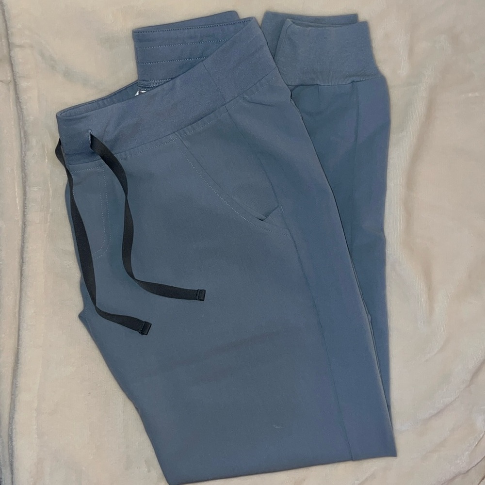 2019 Figs Dusty Blue Zamoras SR